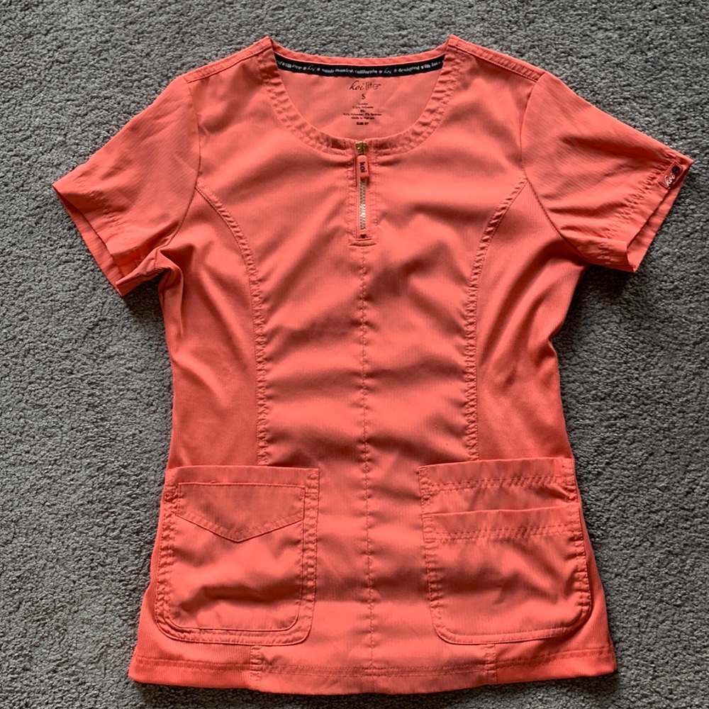 Koi scrub top